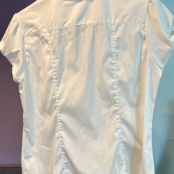 Classic white shirt with some stretch! - Picture 2 of 4